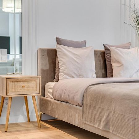 Apartament Riverside View - Parking Free Wroclaw Ngoại thất bức ảnh